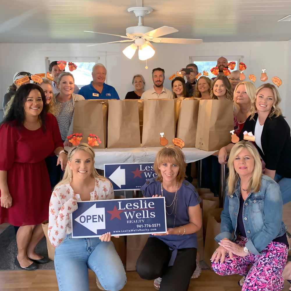Leslie Wells Realty 2021 Thanksgiving Meals 